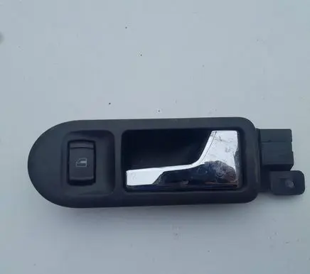Volkswagen PASSAT B5 Front door interior handle 3B1837114