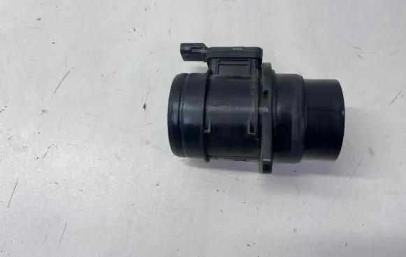 Volkswagen PASSAT B8 USA Mass air flow meter 04L906461B