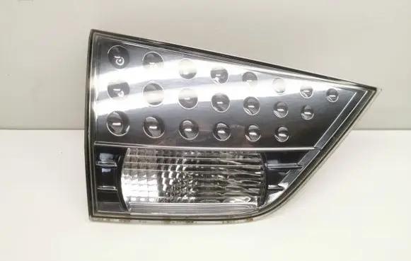 Mitsubishi Outlander Tailgate rear/tail lights 1146356L