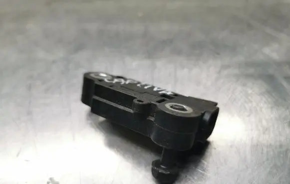 Chevrolet Captiva Airbag deployment crash/impact sensor