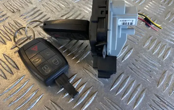 Volvo S40 Ignition lock 31252481