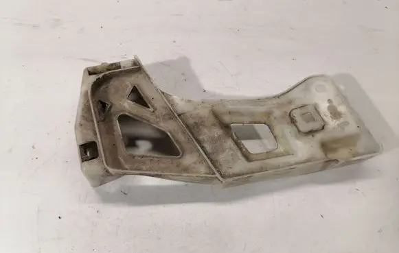 Lexus GS 250 350 300H 450H Rear bumper mounting bracket 5215630080