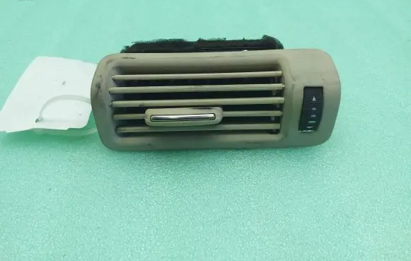 Audi Q7 4L Dashboard side air vent grill/cover trim 4L0819209