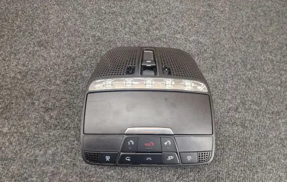 Mercedes-Benz GLC X253 C253 Front seat light A0009018503 A0008275323 A0009008407