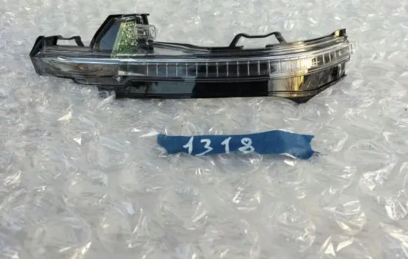 Audi Q7 4M Front indicator light 4M0949101A