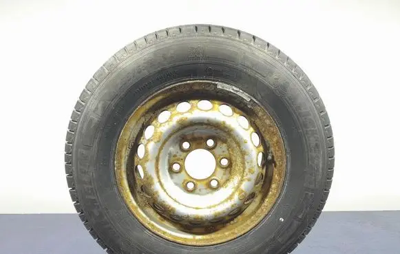 Mercedes-Benz Sprinter W906 R17 spare wheel A0014019202