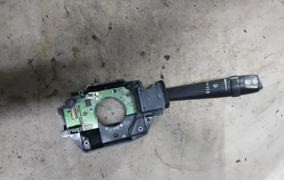 Volvo XC90 Wiper control stalk 30658614