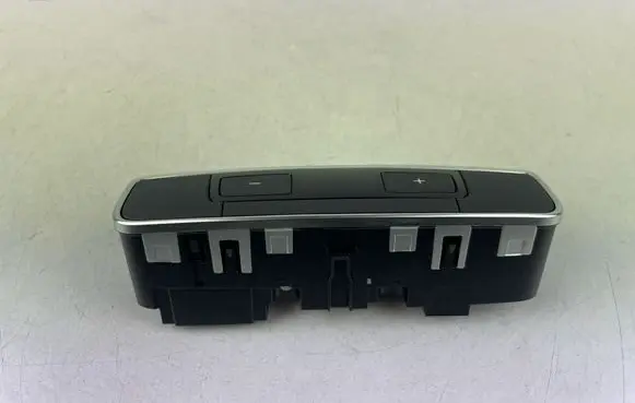 Audi Q4 e-tron Climate control unit 8W0919158C