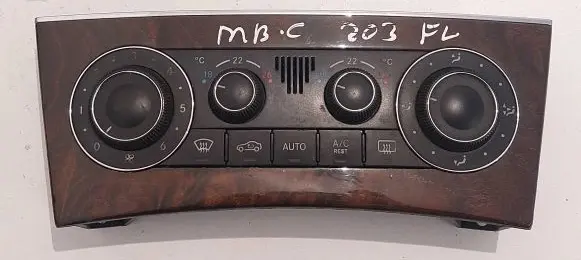Mercedes-Benz C W203 Climate control unit A2038304185 G019557 F011500040