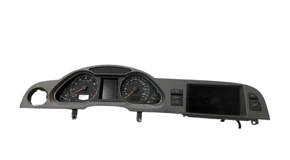 Geschwindigkeitsmesser Cockpit