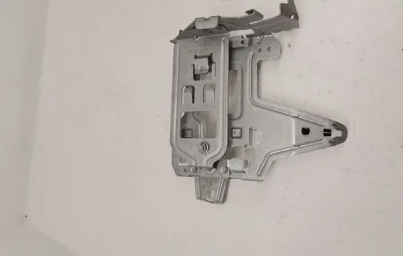 Mercedes-Benz E W213 Navigation GPS unit bracket/holder A2135400240