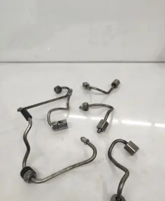 Mini Cooper Countryman R60 Fuel injector supply line/pipe 