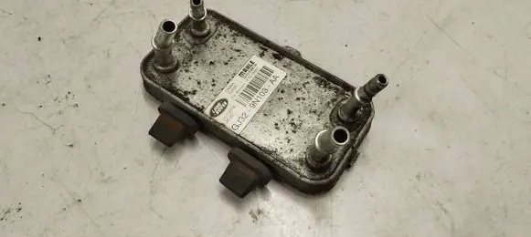 Land Rover Discovery Sport Fuel cooler (radiator) Gj329n103aa