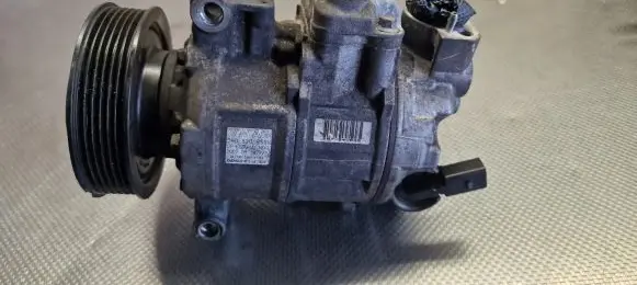 Volkswagen Golf VII Air conditioning (A/C) compressor (pump) 1K0820859N