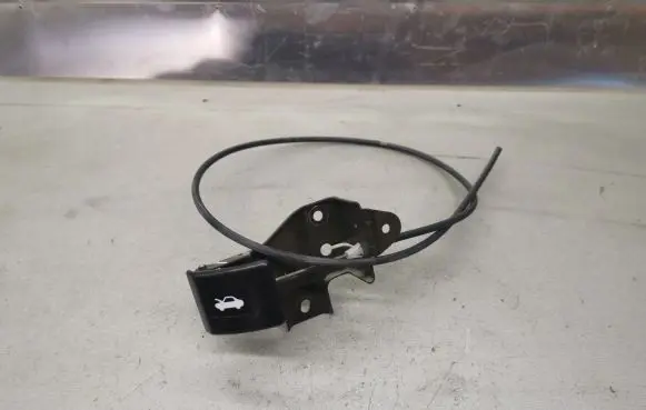Nissan X-Trail T30 Engine bonnet (hood) release handle