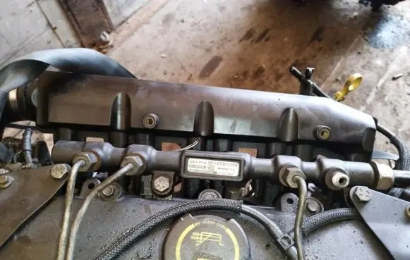 Ford Mondeo Mk III Fuel main line pipe 2S7Q9D280AE