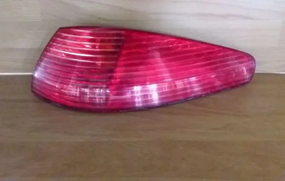 Peugeot 607 Rear/tail lights