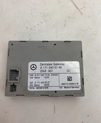Mercedes-Benz SLK R171 Gateway control module A1715405145