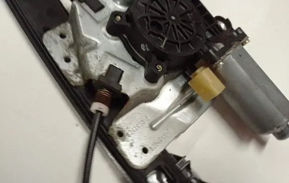 BMW X5 E53 Front door window regulator with motor 83810199 103597101 8243803