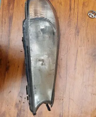 Ford Mondeo MK II Headlight/headlamp 1305235441