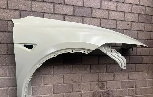 Tesla Model Y Juniper Fender 198699400F 193269000E