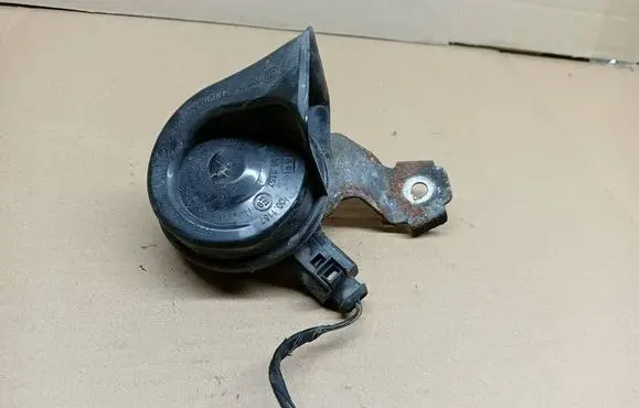 Skoda Octavia Mk2 (1Z) Horn signal