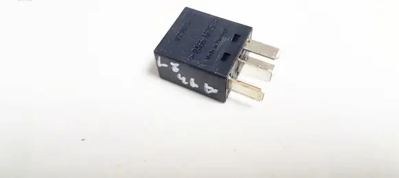 Jaguar XJ X350 Other relay 2w9314b192ba a1301-x17