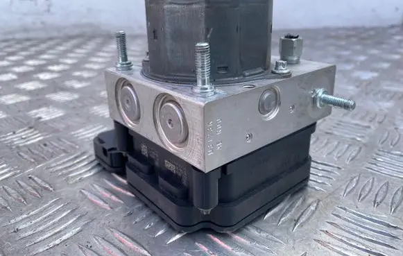 Nissan Qashqai ABS Pump 476604EA1E 2265106516 0265956165