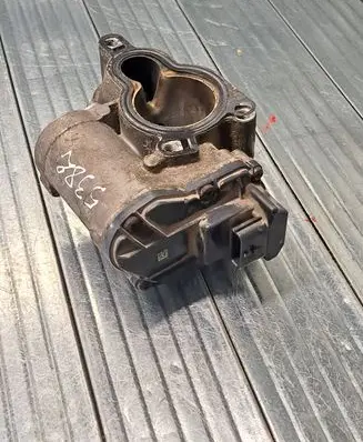 Renault Laguna II EGR valve 8200796674 H8200987088