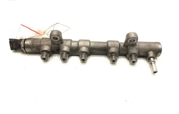 Jaguar F-Pace Fuel main line pipe 