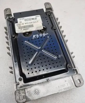Audi A3 S3 8P Sound amplifier 8P0035223A