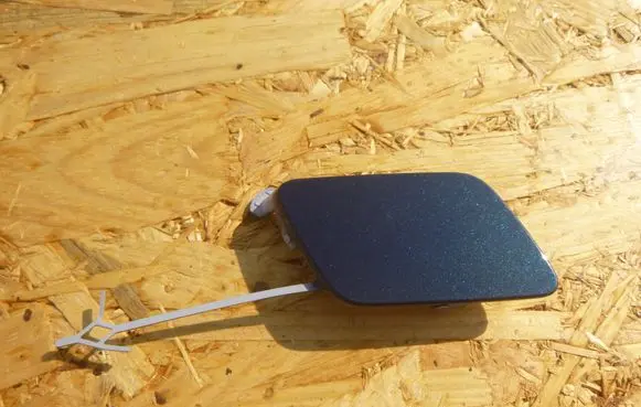 Audi A3 S3 8V Front tow hook cap/cover 8V3807241B