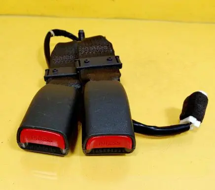 Chevrolet Spark Rear seatbelt buckle 