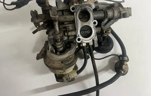 Volkswagen Golf II Carburettor 051129015a