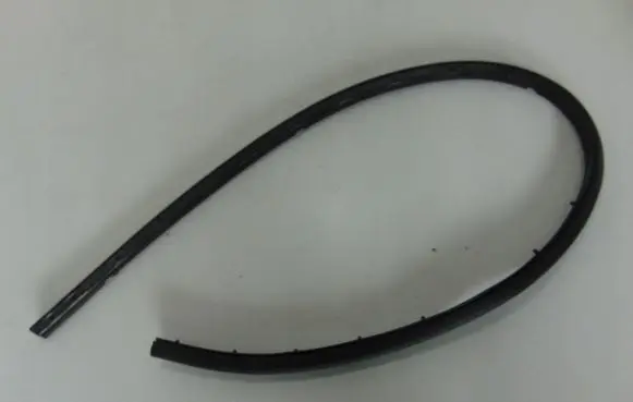 Peugeot RCZ Front door rubber seal YM18500780