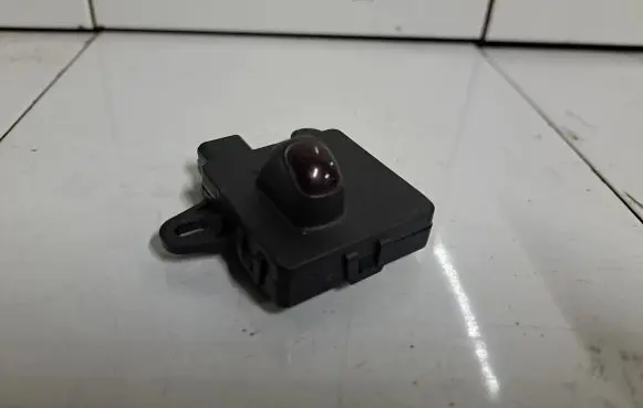 Chrysler 300M Other control units/modules 04698662G 58024