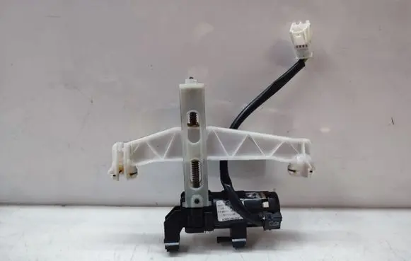 Mercedes-Benz GL X166 Seat adjustment motor A0009700626