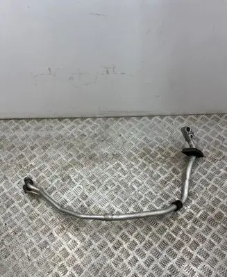 Audi A4 S4 B9 Air conditioning (A/C) pipe/hose 8W0816738P 30092014 00300289
