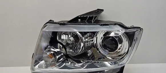 Jeep Grand Cherokee (WK) Headlight/headlamp 55079409AJ CH1