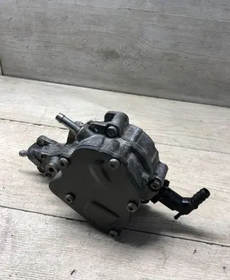 Audi A3 S3 8P Vacuum pump 20004