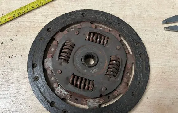 Clutch pressure plate