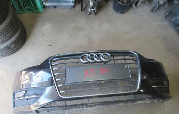 Audi A3 S3 8V Front bumper upper radiator grill 8V3853651