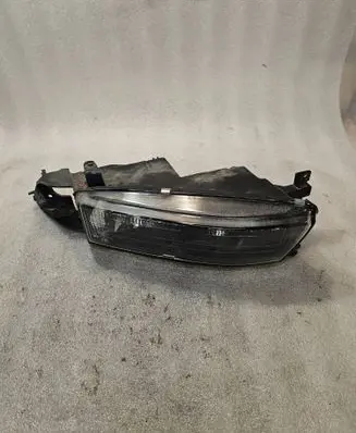 Mitsubishi Galant Headlight/headlamp