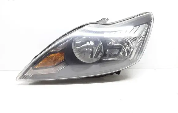 Ford Focus Headlight/headlamp 8M5113W030DD