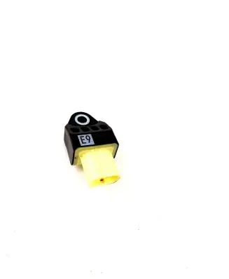 Toyota Prius+ (ZVW40) Airbag deployment crash/impact sensor 8983168030 823EZE7VB