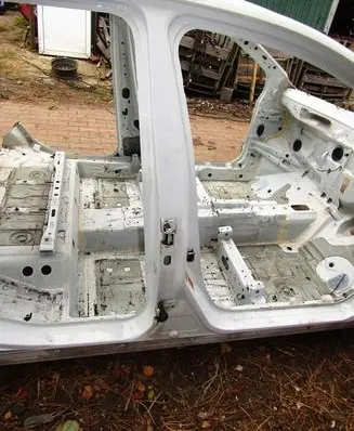 Suzuki SX4 S-Cross Side car body part KRIS46786