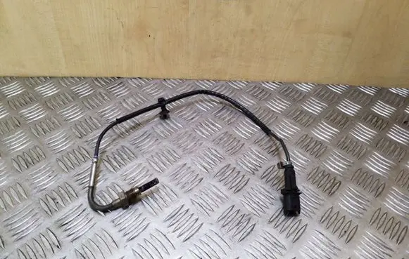 Opel Meriva B Exhaust gas temperature sensor 55565652