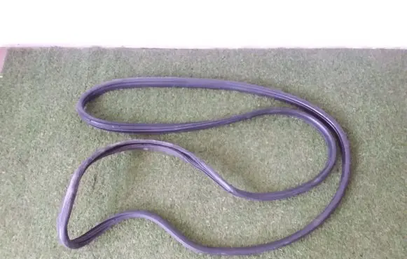 Volkswagen Crafter Front door rubber seal