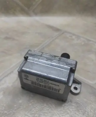 Volkswagen Touareg I ESP acceleration yaw rate sensor 7E0907652A