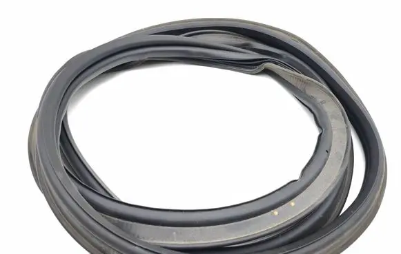 Renault Scenic E-Tech V Trunk rubber seal (body)
